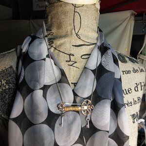 334 jeaniemade 3 Keys Necklace